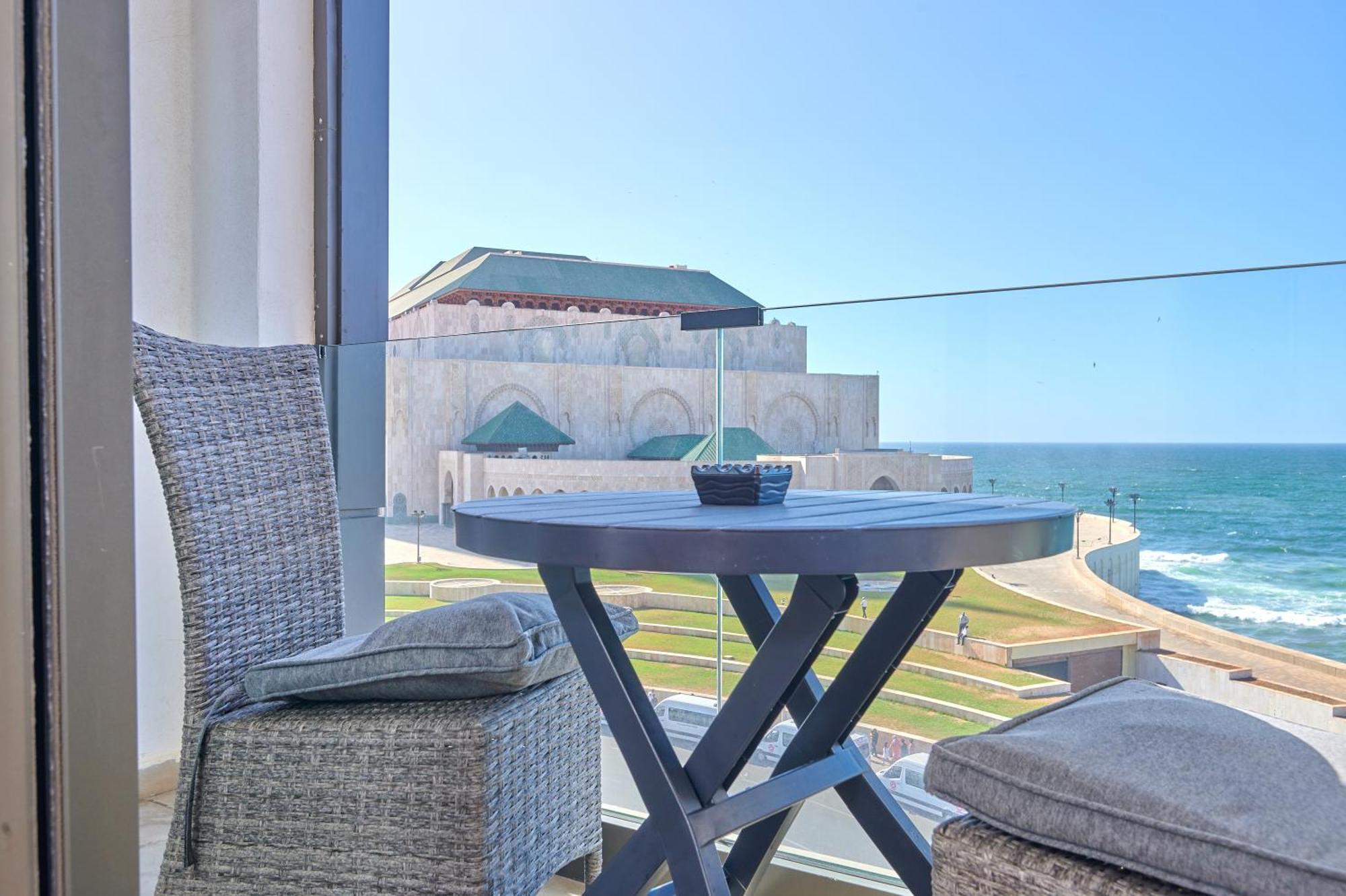 Thecasaedition - Bel Azur - Sea View & Hassan II Mosque Residency Касабланка Экстерьер фото